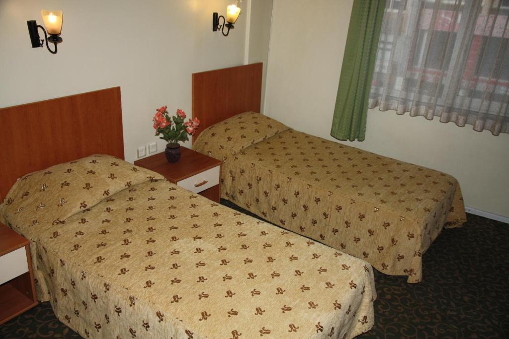 Maltepe Grand Hotel - Istanbul — Photos 2